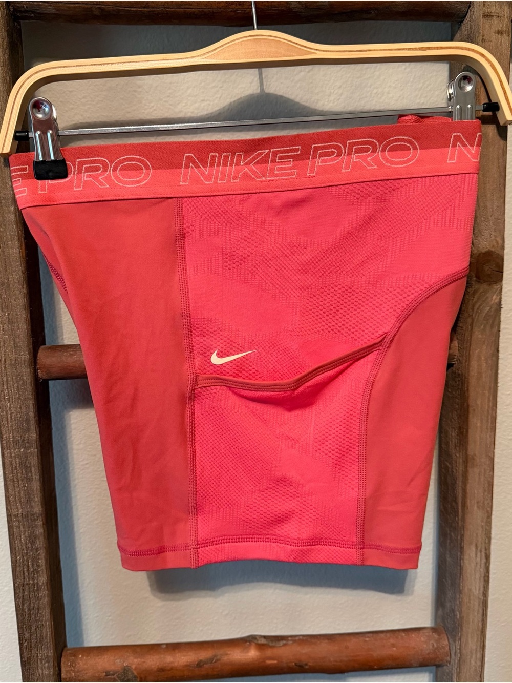 Nike Pro Coral-Pink Compression Shorts with Pockets, Size L